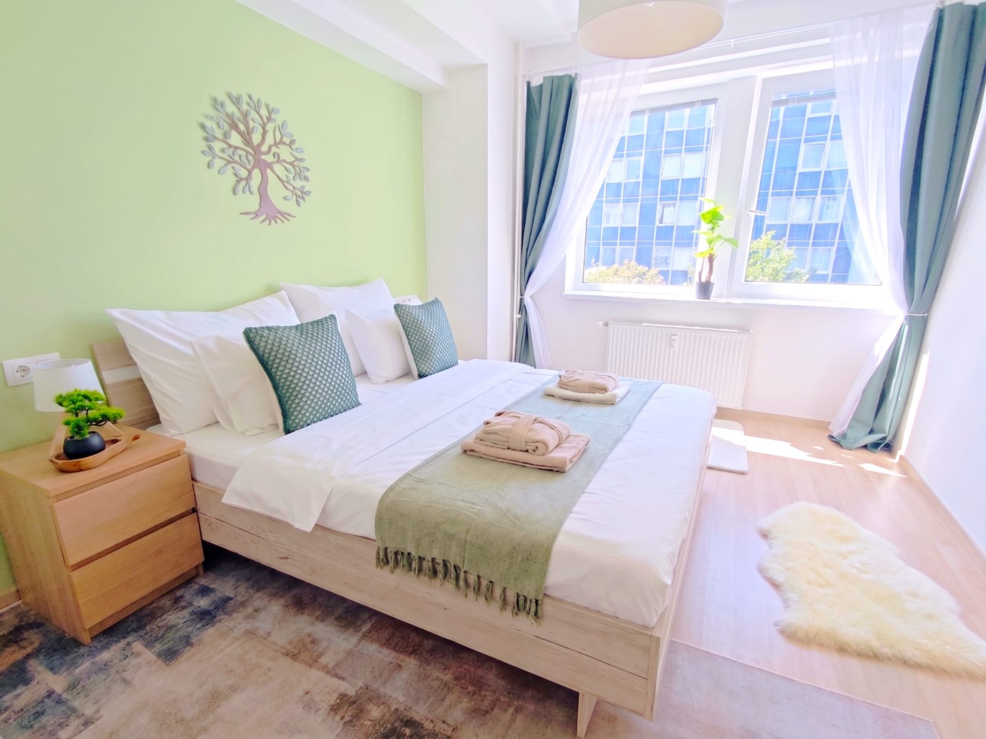 Smíchov Modern Comfort Stay, Parking, Gym